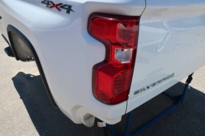 20-c-chevy-silverado-hd-white-69ft-short-truck-bed-F144085291 20-C Chevy Silverado HD White 6.9ft Short Truck Bed