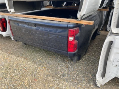 Chevy 2500/3500 Long bed 2020-2024 blue Chevy 2500/3500 Long bed 2020-2024 blue