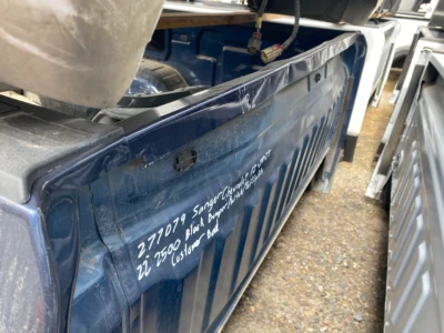 Chevy 2500/3500 Long bed 2020-2024 blue Chevy 2500/3500 Long bed 2020-2024 blue