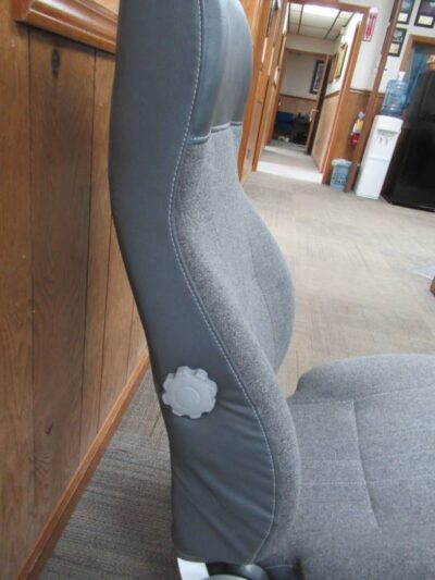 Isuzu High Back Box truck National Cloth Seat Manual base