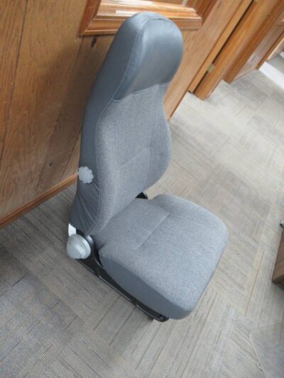 Isuzu High Back Box truck National Cloth Seat Manual base
